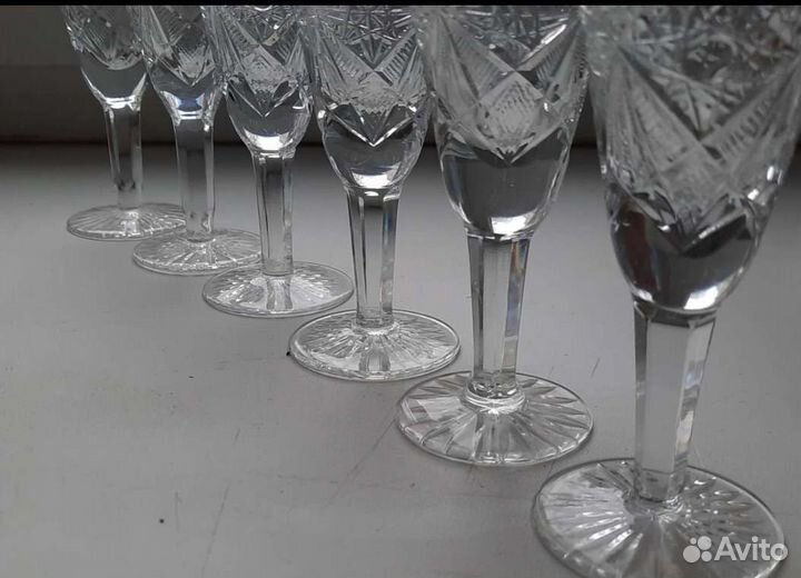 Рюмки на ножке и фужеры хрустальные, СССР