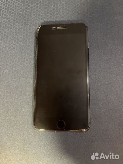 iPhone 8 Plus, 64 ГБ