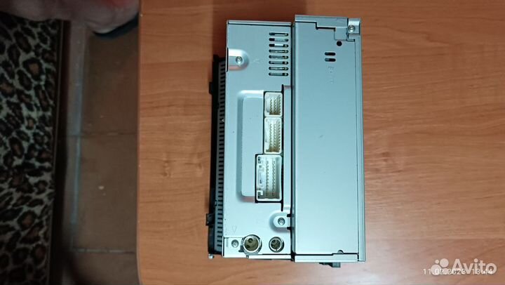 Штатная автомагнитола к Тойота Прадо 120