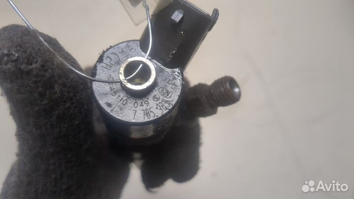 Форсунка топливная Land Rover Freelander 1, 2004