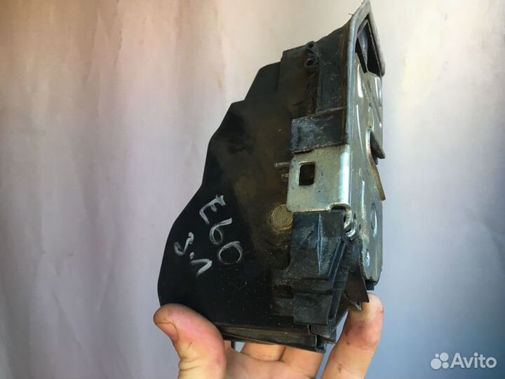 Замок двери бмв 5 е60