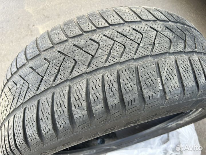 Pirelli Scorpion Winter 275/45 R20