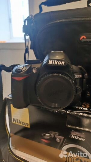 Зеркальный фотоаппарат Nikon D3100
