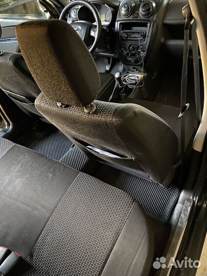 LADA Granta 1.6 МТ, 2012, 201 700 км