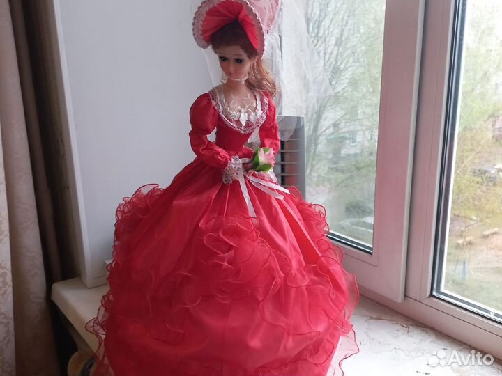 Кукла-зонт музыкальная