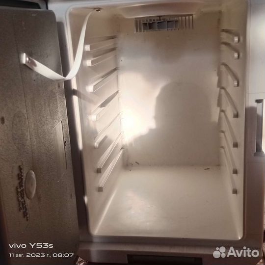 Автомобильный холодильник 12 вольт