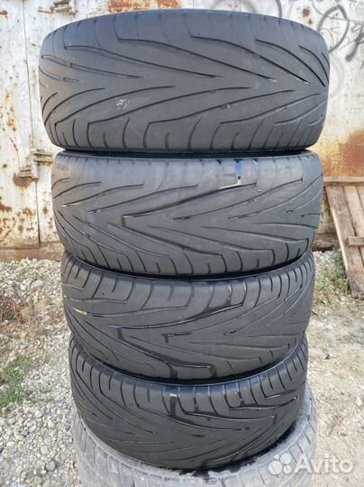 Maxxis MA-Z1 Victra 205/55 R16