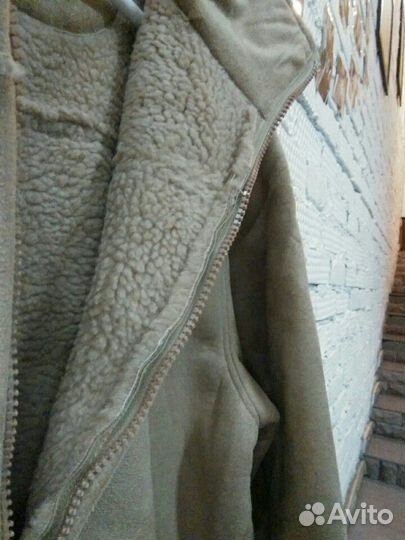 Замшевая куртка с теплой подкладкой из шерпы