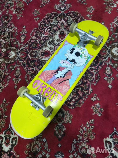 Скейтборд для трюков Сквот