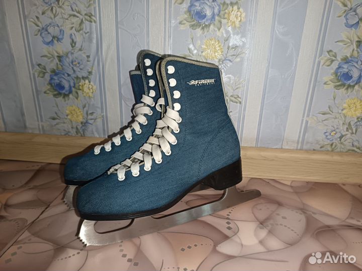 Коньки фигурные