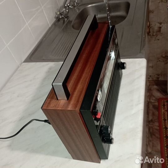 Радиоприемник Океан 209 с FM и Блютуз