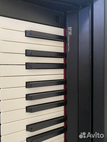 Цифровое пианино roland RP301