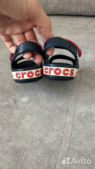 Сандали crocs c9