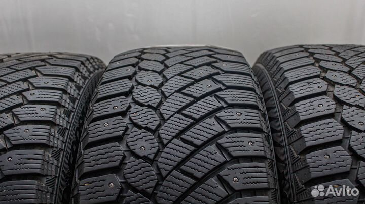 Gislaved Nord Frost 200 SUV 235/55 R19 105T
