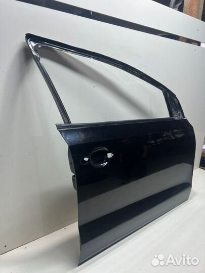 Дверь боковая передняя правая Volkswagen Polo 5