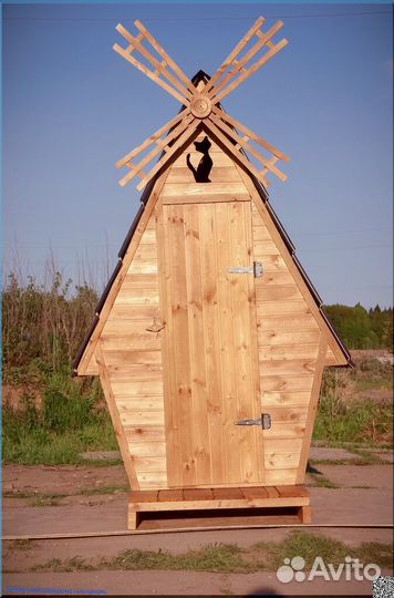 Уличный туалет с установкой