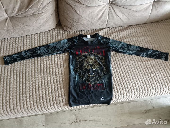 Рашгард детский бу