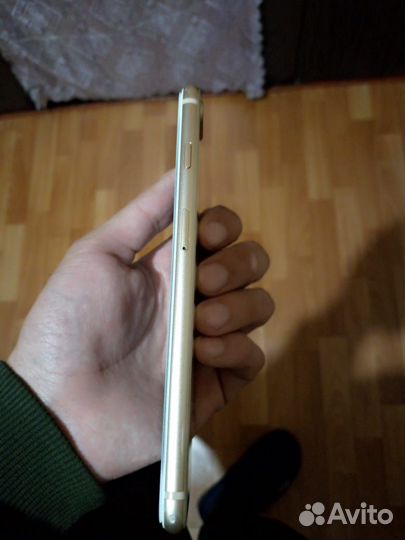 iPhone 8 Plus, 64 ГБ