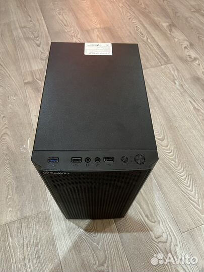 Игровой компьютер, почти использовал