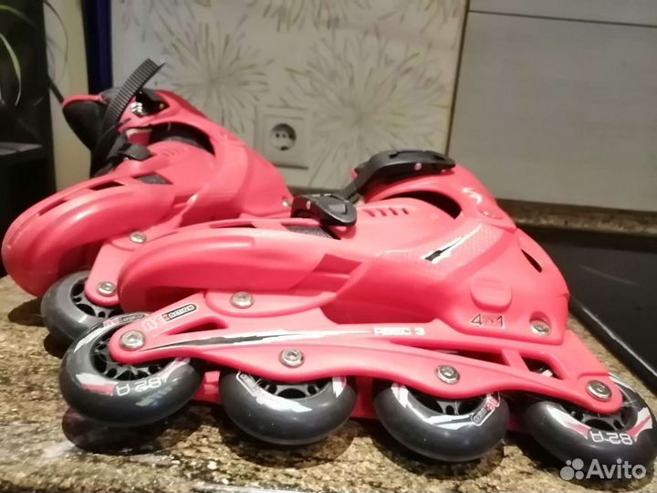 Роликовые коньки новые