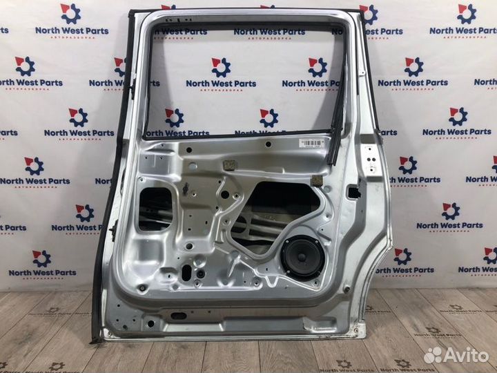 Дверь задняя правая Volkswagen Sharan