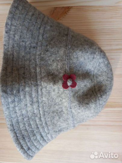 Шерстяная шляпа