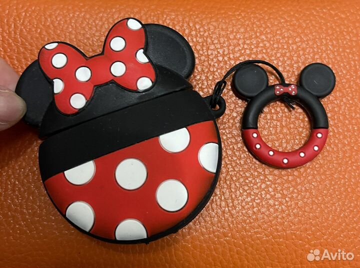 Чехол для наушников AirPods