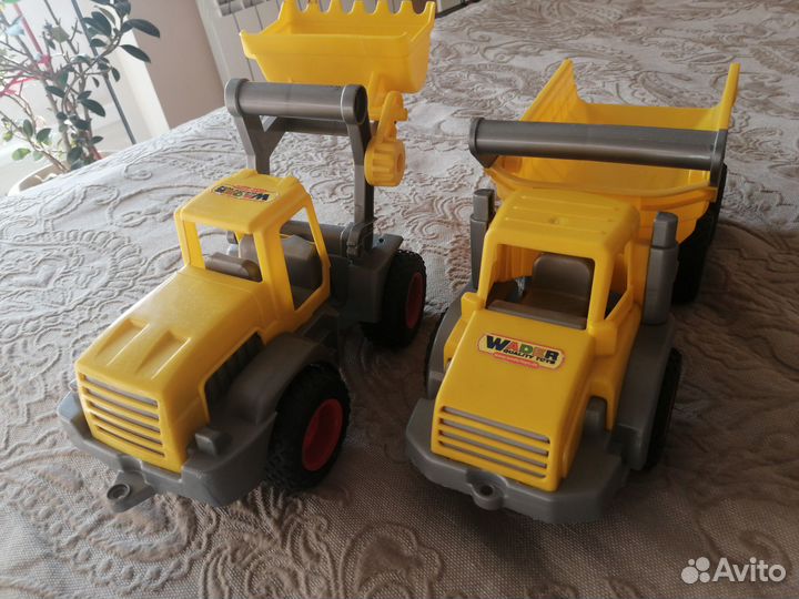 Машины игрушки