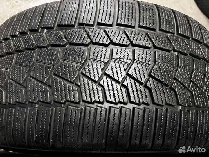 Continental ContiWinterContact TS 860 315/35 R20