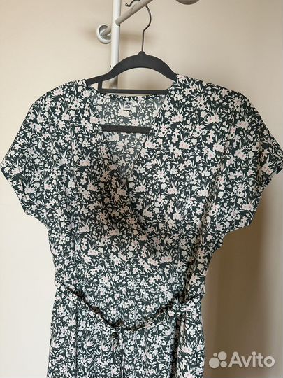 Uniqlo платье цветочный принт