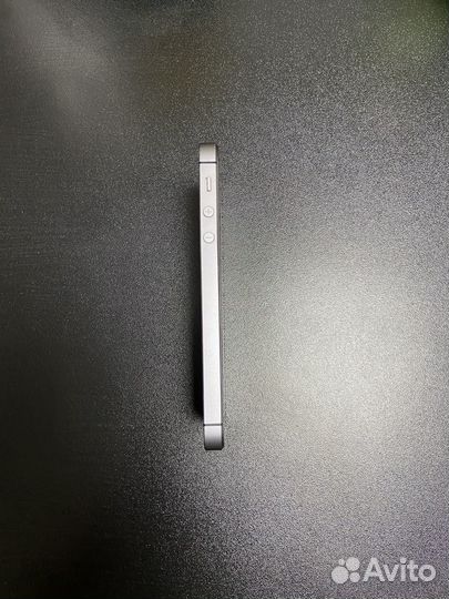 iPhone 5S, 16 ГБ