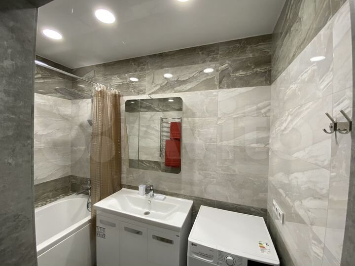 2-к. квартира, 82 м², 10/21 эт.