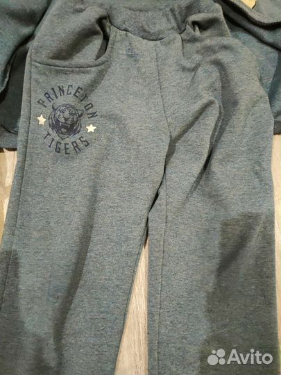 Спортивный костюм, и жилет