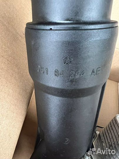 Теплообменник Jeep grand cherokee wk2