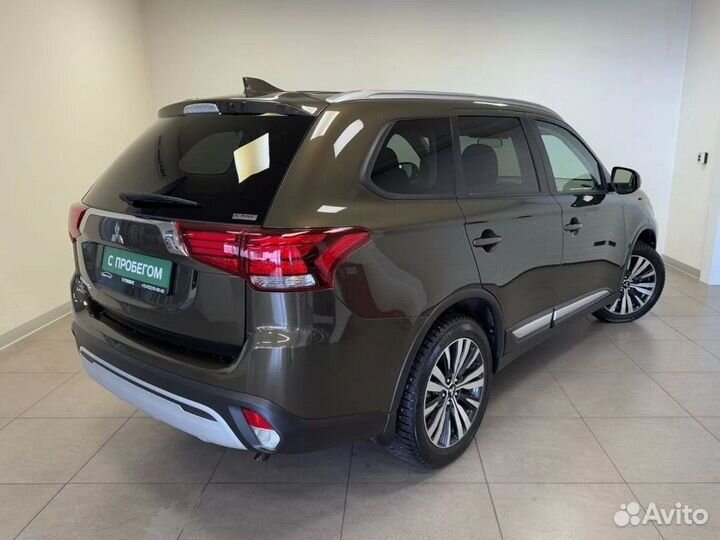 Mitsubishi Outlander 2.0 CVT, 2020, 22 385 км