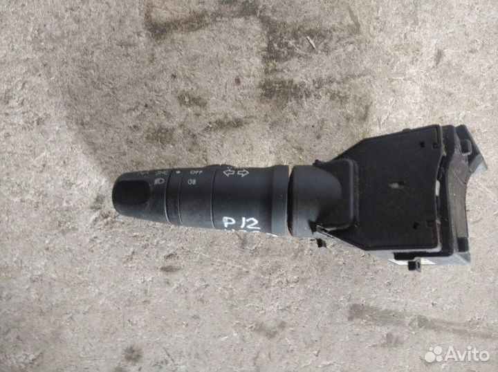 Переключатель поворотов Nissan Primera P12