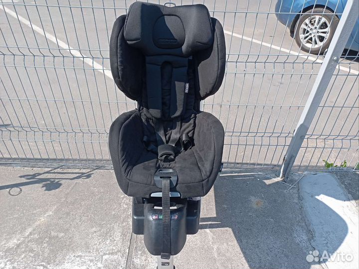 Детское автокресло isofix recaro zero