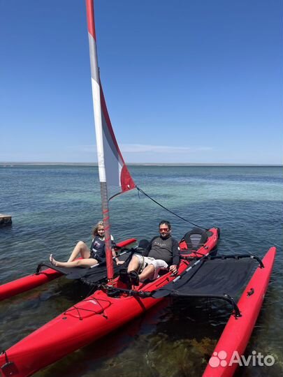 Парусный тримаран