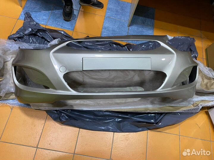 Бампер передний Hyundai Solaris Бежевый 11-14г