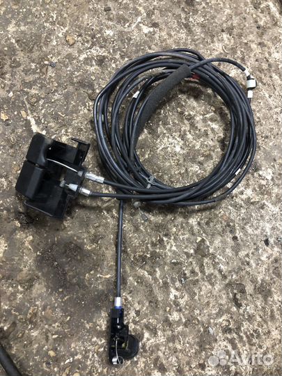 Трос лючка бака Nissan Tiida 1