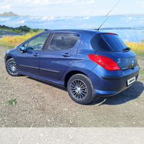 Peugeot 308 1.6 MT, 2008, 176 230 км, с пробегом, цена 490 000 руб.