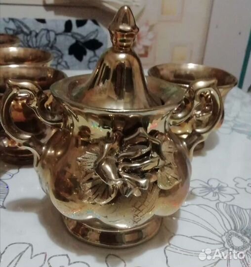 Чайный сервиз, Золотая роза