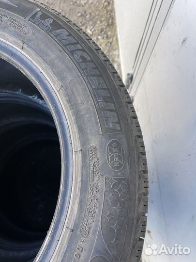 Michelin X-Ice XI3 235/55 R17 99H