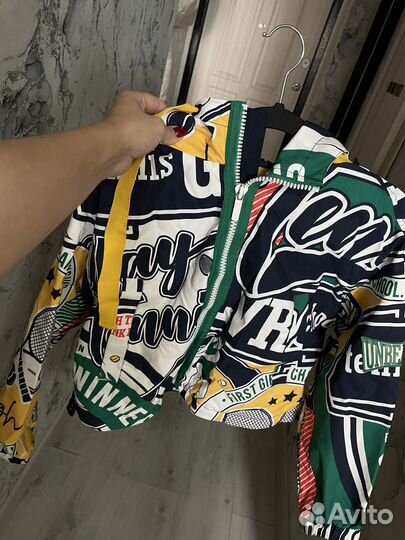 Ветровка для девочки