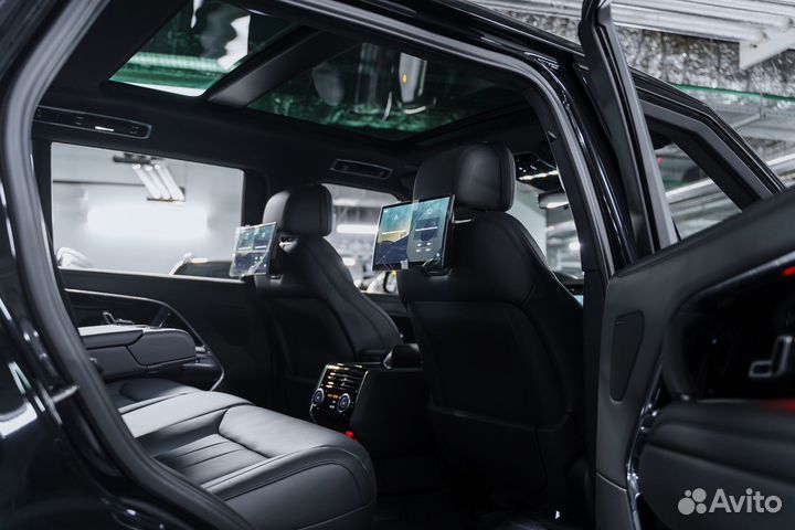 Land Rover Range Rover 4.4 AT, 2024, 2 км