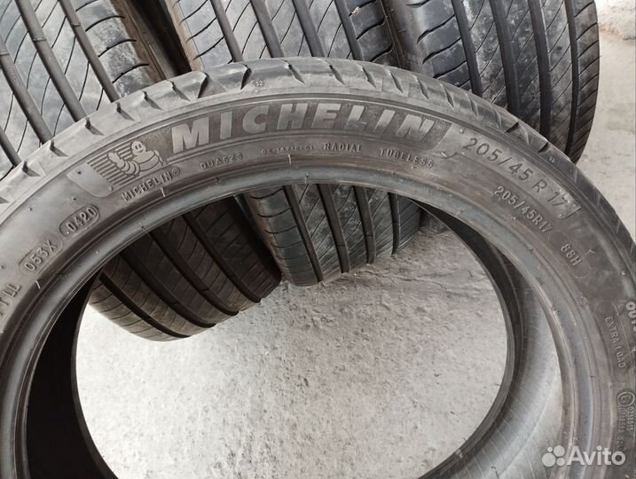 Michelin Primacy 4 205/45 R17