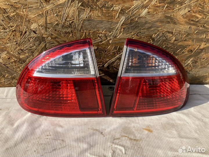 Фонарь задний Seat Leon