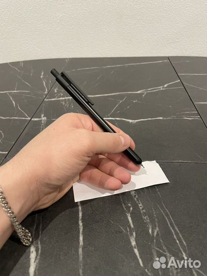 Механичский карандаш