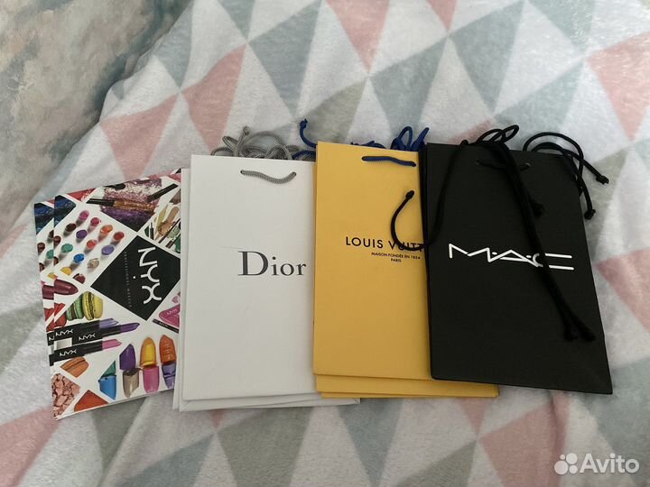 Брендовые пакеты