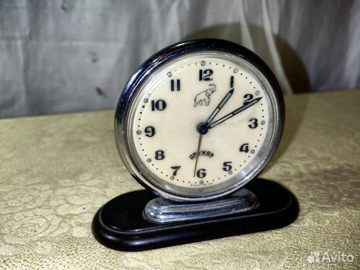 Часы будильник со слоном, 1950-е годы